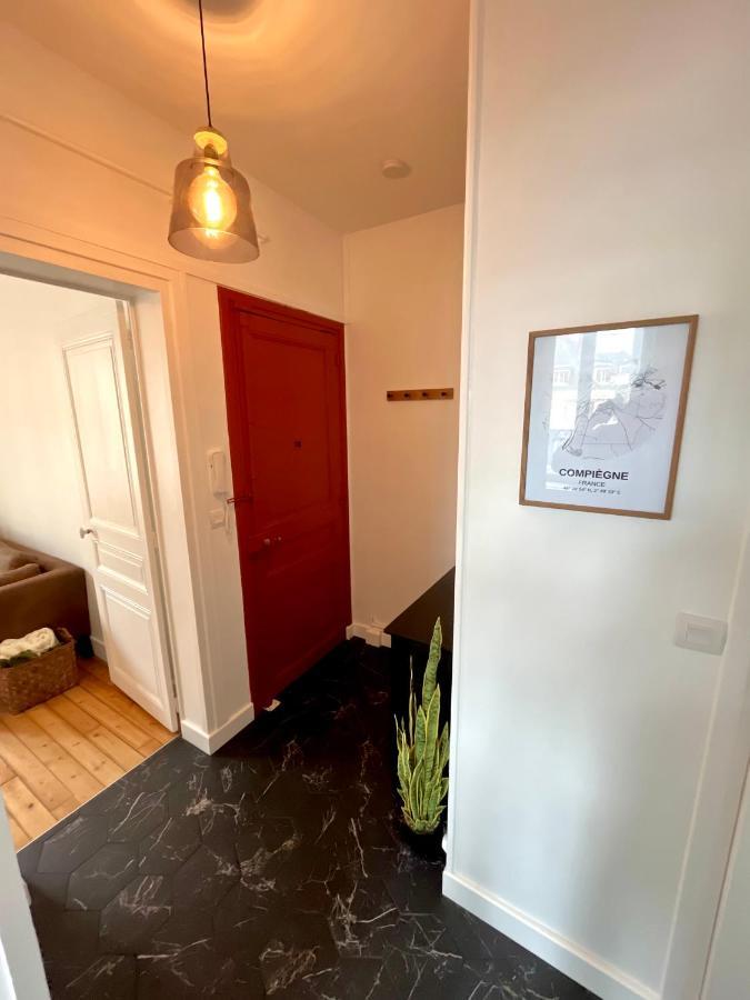 Appartement Entier En Plein Coeur Du Centre Ville Compiègne Eksteriør bilde
